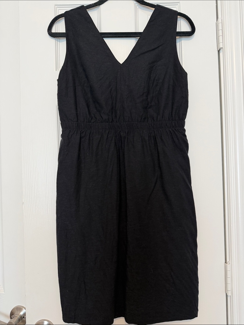 Ann Taylor Black V-Neck Elastic Waist Dress